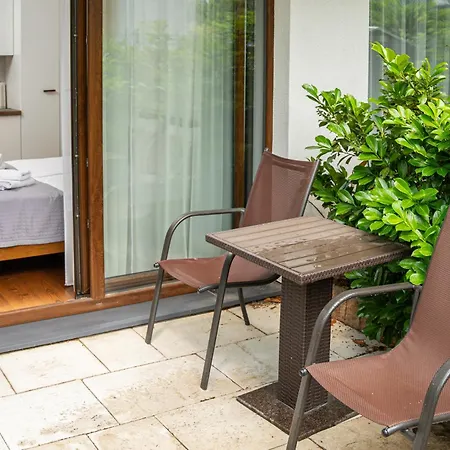 Apart Otel Paliki 4*