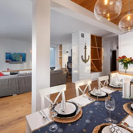 Paliki 4* Jastrzębia Góra